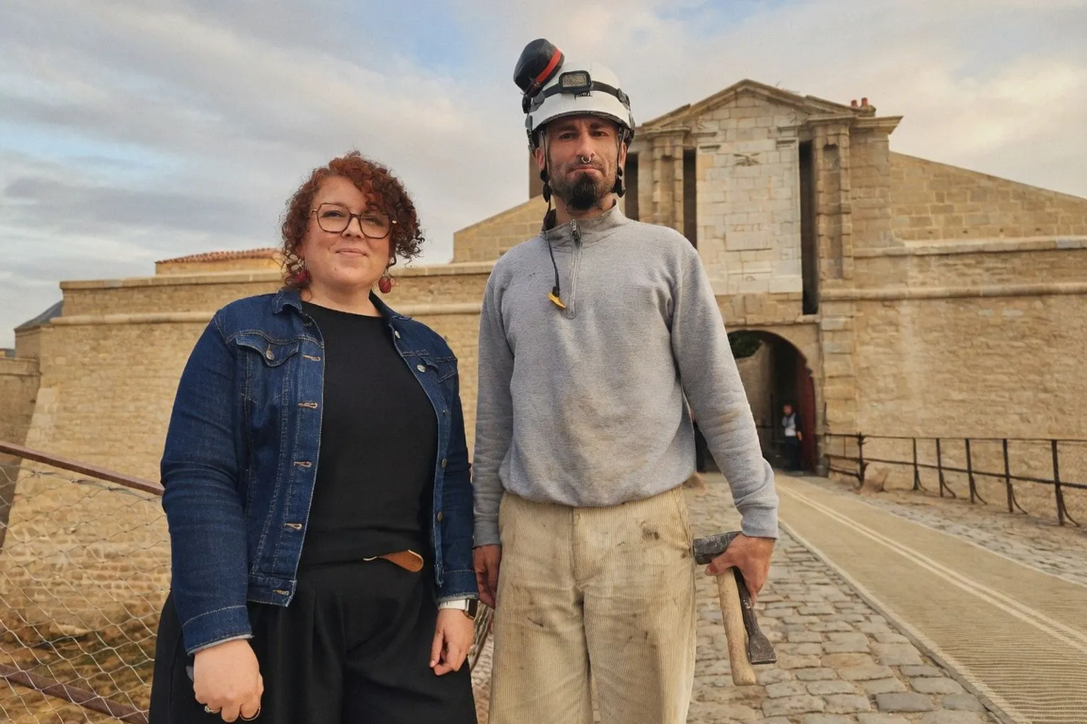 Patrimoine à Port-Louis : les secrets de la taille de pierre révélés à la Citadelle